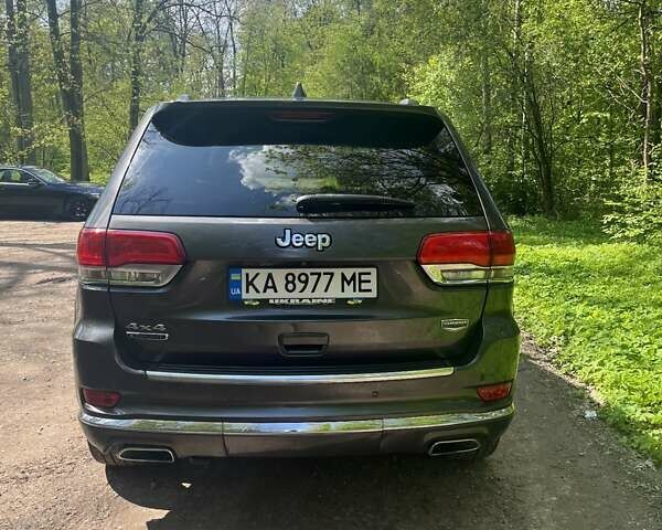 Сірий Джип Grand Cherokee, об'ємом двигуна 2.99 л та пробігом 202 тис. км за 24000 $, фото 7 на Automoto.ua