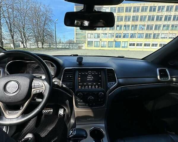 Сірий Джип Grand Cherokee, об'ємом двигуна 2.99 л та пробігом 162 тис. км за 22000 $, фото 27 на Automoto.ua