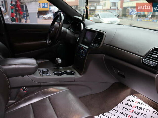 Серый Джип Гранд Чероки, объемом двигателя 3 л и пробегом 131 тыс. км за 24900 $, фото 41 на Automoto.ua