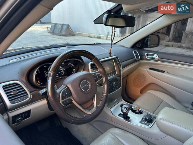 Серый Джип Гранд Чероки, объемом двигателя 2.99 л и пробегом 166 тыс. км за 24500 $, фото 29 на Automoto.ua