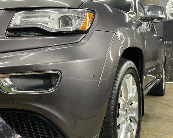 Сірий Джип Grand Cherokee, об'ємом двигуна 3.6 л та пробігом 201 тис. км за 23500 $, фото 4 на Automoto.ua