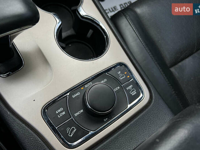 Сірий Джип Grand Cherokee, об'ємом двигуна 3 л та пробігом 146 тис. км за 20900 $, фото 12 на Automoto.ua