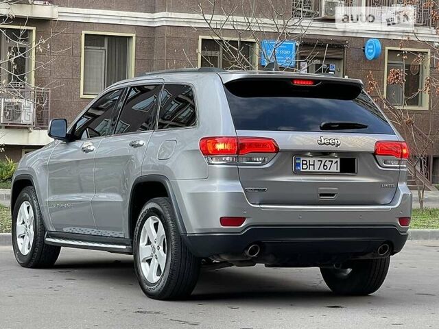 Сірий Джип Grand Cherokee, об'ємом двигуна 3 л та пробігом 229 тис. км за 22700 $, фото 28 на Automoto.ua