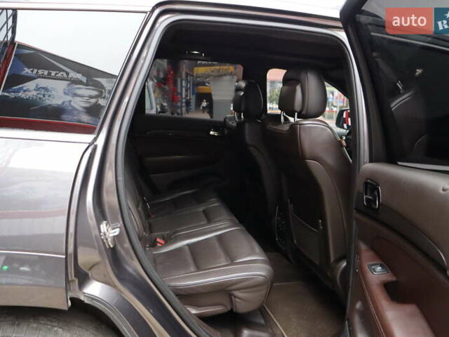 Серый Джип Гранд Чероки, объемом двигателя 3 л и пробегом 131 тыс. км за 24900 $, фото 39 на Automoto.ua