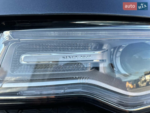 Серый Джип Гранд Чероки, объемом двигателя 2.99 л и пробегом 166 тыс. км за 24500 $, фото 15 на Automoto.ua