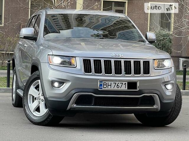 Сірий Джип Grand Cherokee, об'ємом двигуна 3 л та пробігом 229 тис. км за 22700 $, фото 16 на Automoto.ua