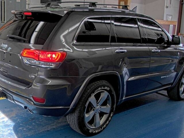 Сірий Джип Grand Cherokee, об'ємом двигуна 3 л та пробігом 107 тис. км за 5500 $, фото 3 на Automoto.ua