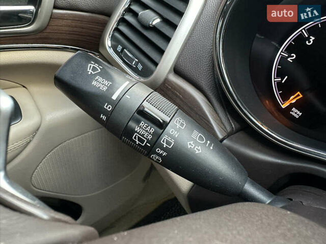 Серый Джип Гранд Чероки, объемом двигателя 2.99 л и пробегом 166 тыс. км за 24500 $, фото 77 на Automoto.ua