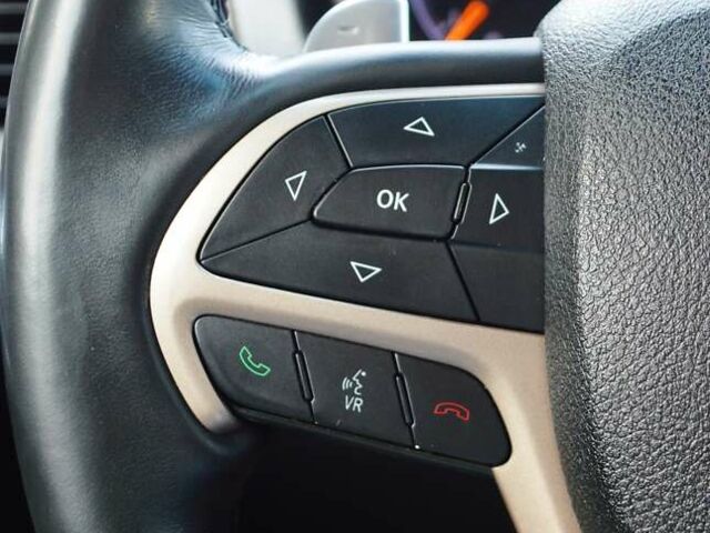 Джип Гранд Чероки 2014 в Одессе на Automoto.ua Серый Джип Гранд Чероки, объемом двигателя 2.99 л и пробегом 135 тыс. км за 24000 $, фото 22 на Automoto.ua