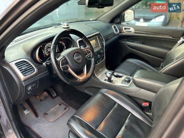 Сірий Джип Grand Cherokee, об'ємом двигуна 2.99 л та пробігом 182 тис. км за 21500 $, фото 9 на Automoto.ua