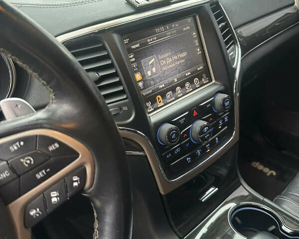 Серый Джип Гранд Чероки, объемом двигателя 3 л и пробегом 219 тыс. км за 20500 $, фото 26 на Automoto.ua