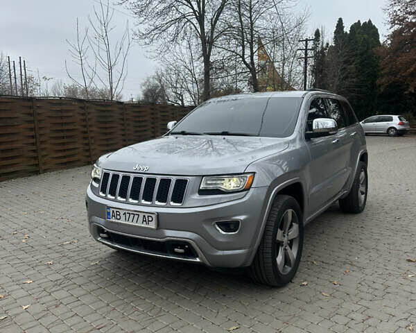 Серый Джип Гранд Чероки, объемом двигателя 3 л и пробегом 219 тыс. км за 20500 $, фото 3 на Automoto.ua