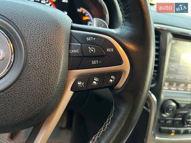 Сірий Джип Grand Cherokee, об'ємом двигуна 2.99 л та пробігом 185 тис. км за 21500 $, фото 12 на Automoto.ua