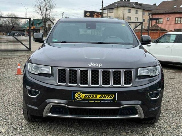 Сірий Джип Grand Cherokee, об'ємом двигуна 3 л та пробігом 219 тис. км за 23400 $, фото 1 на Automoto.ua