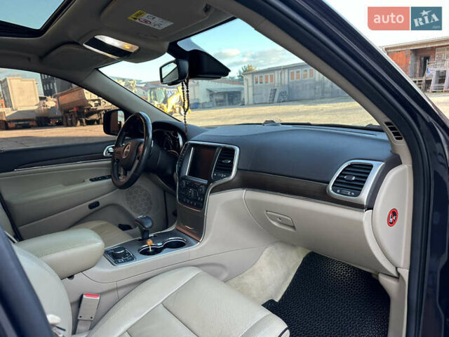 Серый Джип Гранд Чероки, объемом двигателя 2.99 л и пробегом 166 тыс. км за 24500 $, фото 32 на Automoto.ua