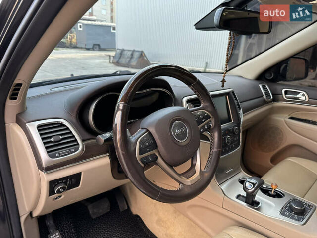 Серый Джип Гранд Чероки, объемом двигателя 2.99 л и пробегом 166 тыс. км за 24500 $, фото 52 на Automoto.ua