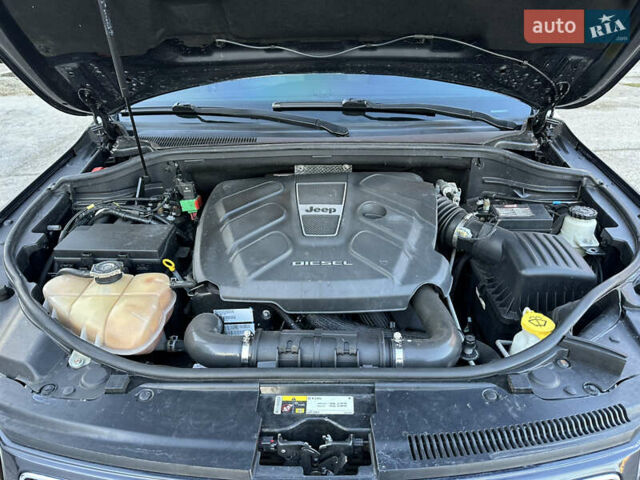 Серый Джип Гранд Чероки, объемом двигателя 2.99 л и пробегом 166 тыс. км за 24500 $, фото 119 на Automoto.ua
