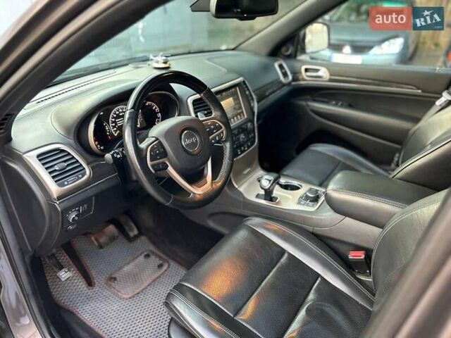Сірий Джип Grand Cherokee, об'ємом двигуна 2.99 л та пробігом 185 тис. км за 21500 $, фото 6 на Automoto.ua