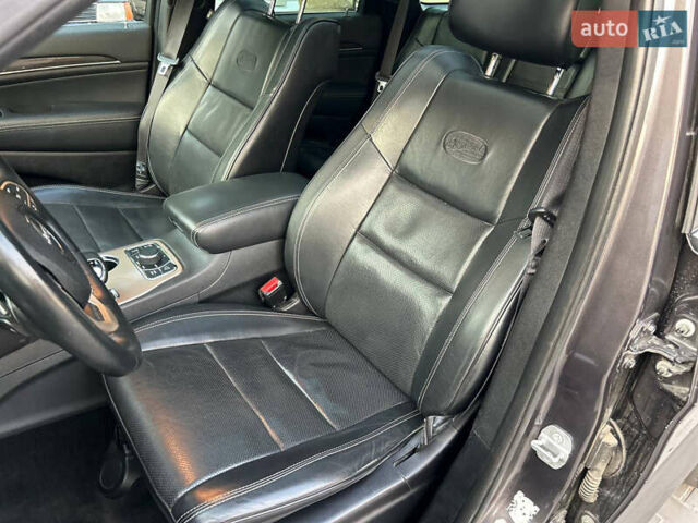 Сірий Джип Grand Cherokee, об'ємом двигуна 2.99 л та пробігом 182 тис. км за 21500 $, фото 10 на Automoto.ua