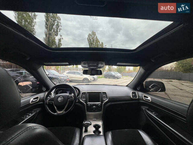 Джип Гранд Чероки 2014 в Харькове на Automoto.ua Серый Джип Гранд Чероки, объемом двигателя 3.6 л и пробегом 225 тыс. км за 14800 $, фото 11 на Automoto.ua