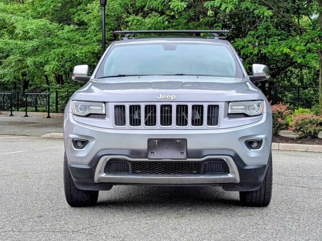 Джип Grand Cherokee 2014 у Дніпро (Дніпропетровську) на Automoto.ua Сірий Джип Grand Cherokee, об'ємом двигуна 3 л та пробігом 82 тис. км за 17100 $, фото 1 на Automoto.ua