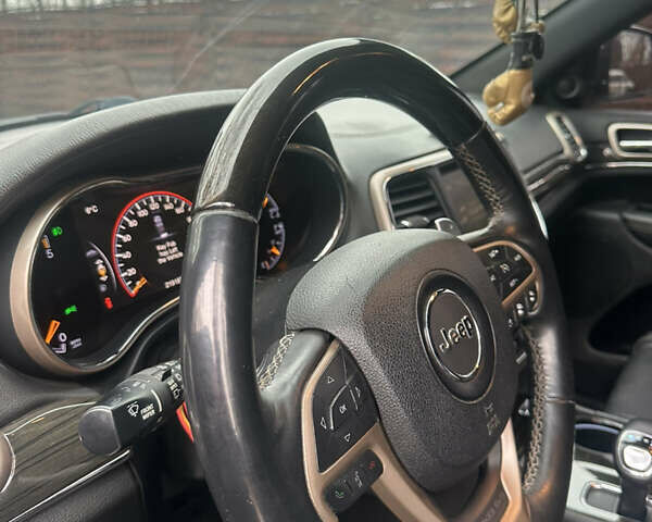 Серый Джип Гранд Чероки, объемом двигателя 3 л и пробегом 219 тыс. км за 20500 $, фото 25 на Automoto.ua