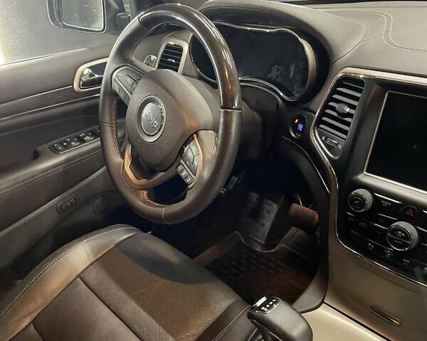 Сірий Джип Grand Cherokee, об'ємом двигуна 3.6 л та пробігом 201 тис. км за 23500 $, фото 12 на Automoto.ua