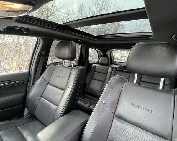 Сірий Джип Grand Cherokee, об'ємом двигуна 3 л та пробігом 142 тис. км за 14850 $, фото 33 на Automoto.ua