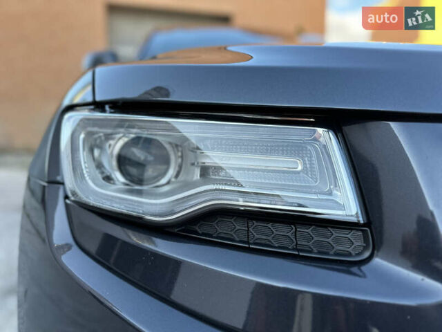 Серый Джип Гранд Чероки, объемом двигателя 2.99 л и пробегом 166 тыс. км за 24500 $, фото 13 на Automoto.ua