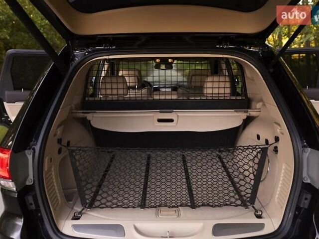 Сірий Джип Grand Cherokee, об'ємом двигуна 2.99 л та пробігом 109 тис. км за 5400 $, фото 9 на Automoto.ua