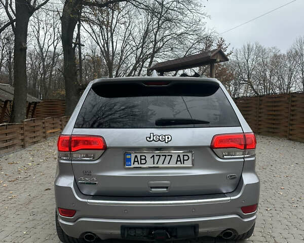 Серый Джип Гранд Чероки, объемом двигателя 3 л и пробегом 219 тыс. км за 20500 $, фото 6 на Automoto.ua
