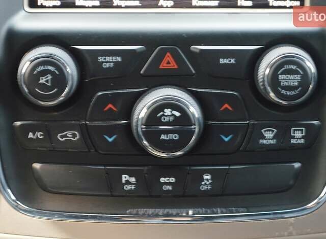 Джип Гранд Чероки 2014 в Одессе на Automoto.ua Серый Джип Гранд Чероки, объемом двигателя 2.99 л и пробегом 135 тыс. км за 24000 $, фото 27 на Automoto.ua