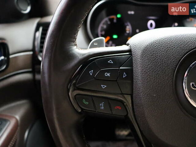 Серый Джип Гранд Чероки, объемом двигателя 3 л и пробегом 131 тыс. км за 24900 $, фото 17 на Automoto.ua