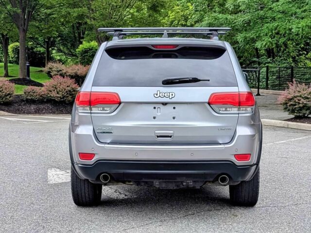 Джип Grand Cherokee 2014 у Дніпро (Дніпропетровську) на Automoto.ua Сірий Джип Grand Cherokee, об'ємом двигуна 3 л та пробігом 82 тис. км за 17100 $, фото 5 на Automoto.ua