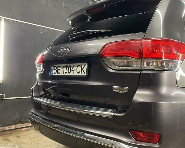 Сірий Джип Grand Cherokee, об'ємом двигуна 3.6 л та пробігом 201 тис. км за 23500 $, фото 3 на Automoto.ua
