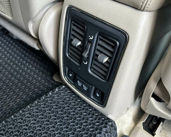 Серый Джип Гранд Чероки, объемом двигателя 2.99 л и пробегом 166 тыс. км за 24500 $, фото 46 на Automoto.ua