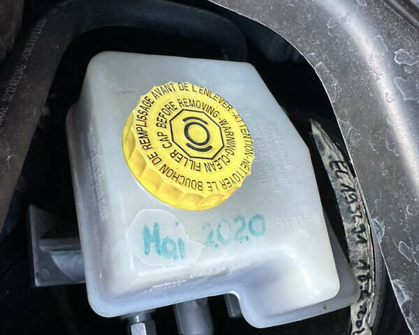 Серый Джип Гранд Чероки, объемом двигателя 2.99 л и пробегом 166 тыс. км за 24500 $, фото 122 на Automoto.ua