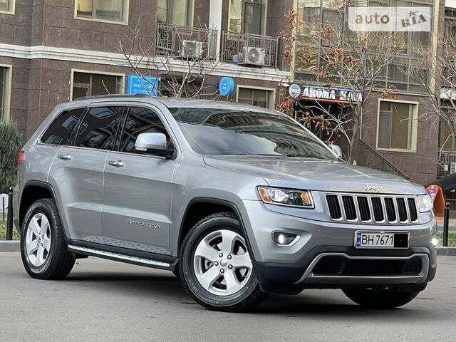 Сірий Джип Grand Cherokee, об'ємом двигуна 3 л та пробігом 229 тис. км за 22700 $, фото 17 на Automoto.ua