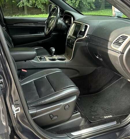 Сірий Джип Grand Cherokee, об'ємом двигуна 2.99 л та пробігом 278 тис. км за 25900 $, фото 5 на Automoto.ua