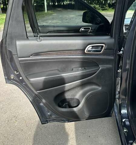 Сірий Джип Grand Cherokee, об'ємом двигуна 2.99 л та пробігом 278 тис. км за 25900 $, фото 18 на Automoto.ua