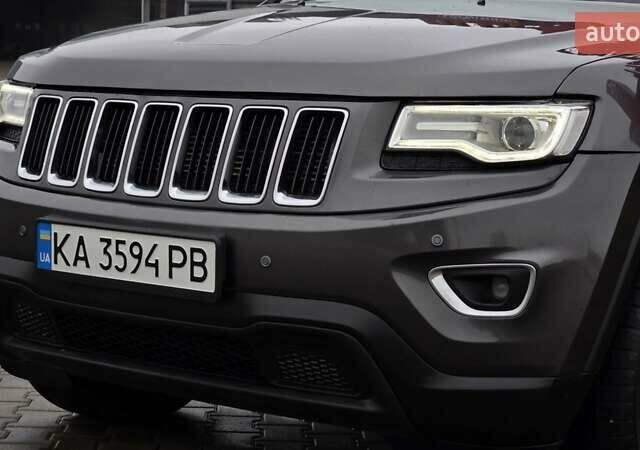 Серый Джип Гранд Чероки, объемом двигателя 3.6 л и пробегом 195 тыс. км за 15999 $, фото 3 на Automoto.ua