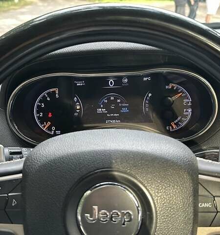 Сірий Джип Grand Cherokee, об'ємом двигуна 2.99 л та пробігом 278 тис. км за 25900 $, фото 31 на Automoto.ua