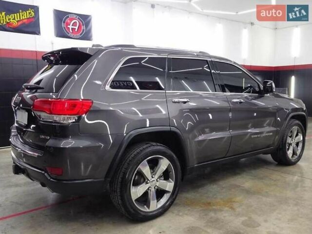 Джип Гранд Чероки 2015 в Черновцах на Automoto.ua Серый Джип Гранд Чероки, объемом двигателя 3.6 л и пробегом 162 тыс. км за 20000 $, фото 8 на Automoto.ua