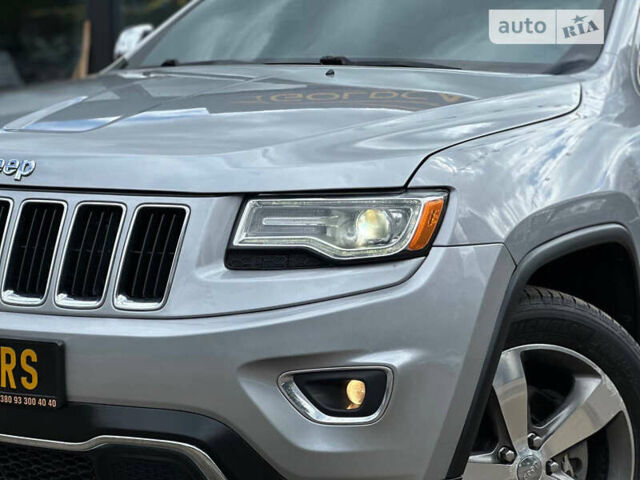 Сірий Джип Grand Cherokee, об'ємом двигуна 3 л та пробігом 278 тис. км за 21500 $, фото 6 на Automoto.ua