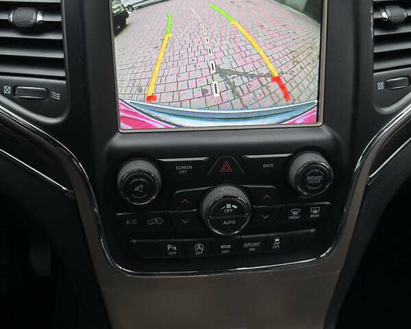 Сірий Джип Grand Cherokee, об'ємом двигуна 2.99 л та пробігом 176 тис. км за 19900 $, фото 30 на Automoto.ua