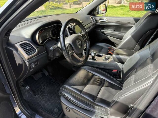 Серый Джип Гранд Чероки, объемом двигателя 3.6 л и пробегом 173 тыс. км за 17800 $, фото 6 на Automoto.ua