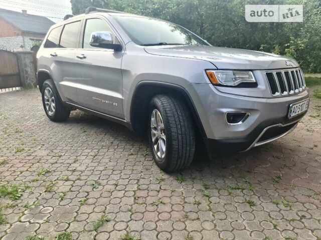 Сірий Джип Grand Cherokee, об'ємом двигуна 2.99 л та пробігом 188 тис. км за 22500 $, фото 13 на Automoto.ua