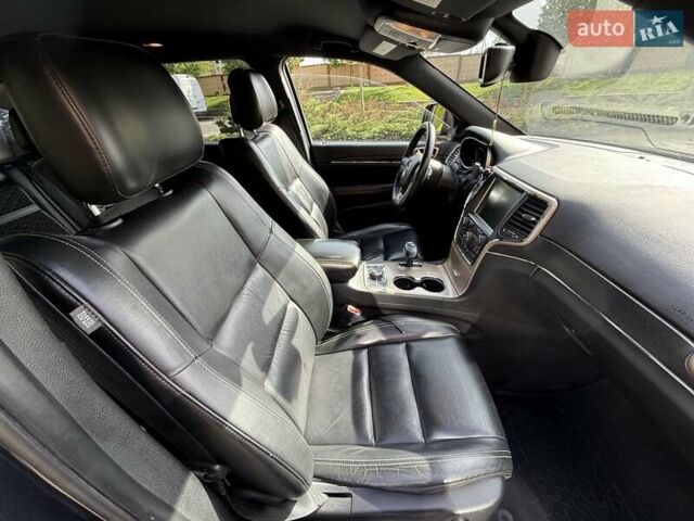 Серый Джип Гранд Чероки, объемом двигателя 3.6 л и пробегом 173 тыс. км за 17800 $, фото 15 на Automoto.ua