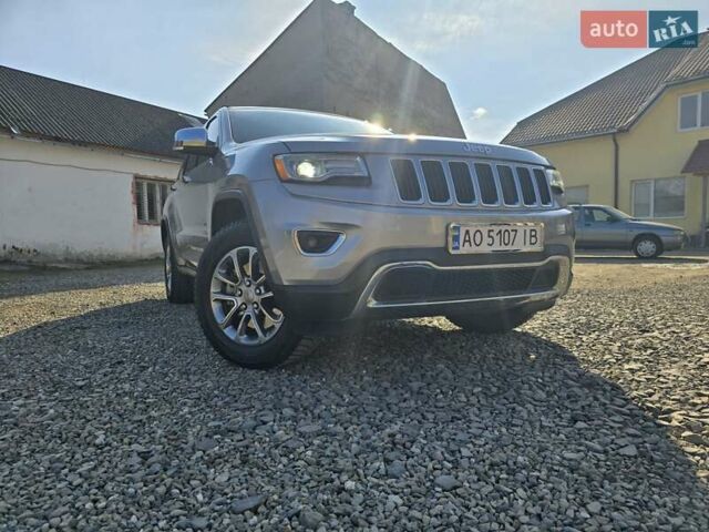 Сірий Джип Grand Cherokee, об'ємом двигуна 2.99 л та пробігом 188 тис. км за 22500 $, фото 5 на Automoto.ua