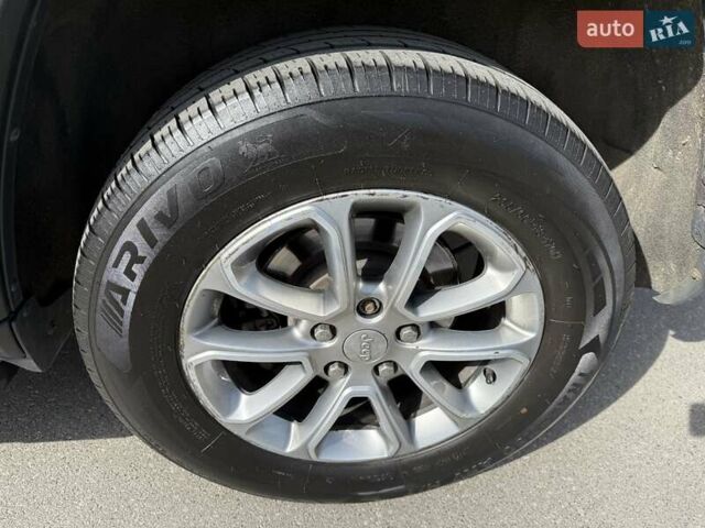 Серый Джип Гранд Чероки, объемом двигателя 3.6 л и пробегом 173 тыс. км за 17800 $, фото 12 на Automoto.ua